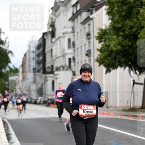 14.06.2026 - REWE Women's Run Dr. Thomas Lammeyer http://msf.ph/oto/9784359 14.06.2026 10:53:39 Laufen 5816 meine-sportfotos.de