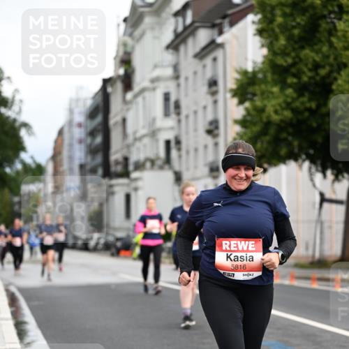 14.06.2026 - REWE Women's Run Dr. Thomas Lammeyer http://msf.ph/oto/9784364 14.06.2026 10:53:40 Laufen 5816 meine-sportfotos.de