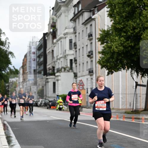 14.06.2026 - REWE Women's Run Dr. Thomas Lammeyer http://msf.ph/oto/9784379 14.06.2026 10:53:41 Laufen 5962 meine-sportfotos.de