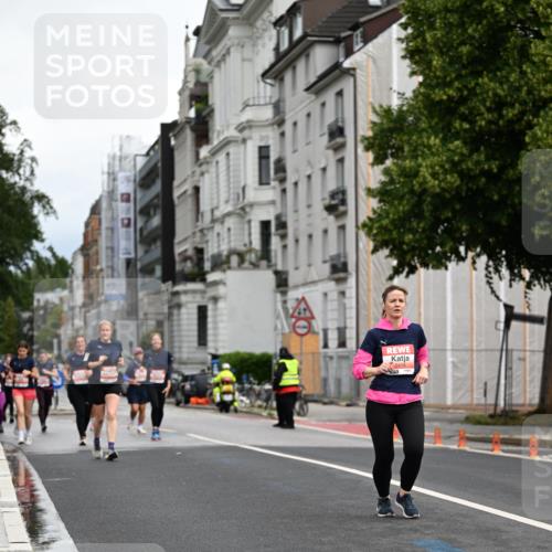14.06.2026 - REWE Women's Run Dr. Thomas Lammeyer http://msf.ph/oto/9784385 14.06.2026 10:53:43 Laufen 5416 meine-sportfotos.de