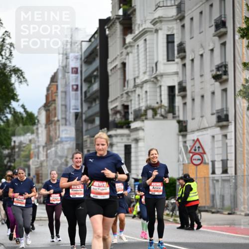 14.06.2026 - REWE Women's Run Dr. Thomas Lammeyer http://msf.ph/oto/9784401 14.06.2026 10:53:46 Laufen 5412, 433 meine-sportfotos.de