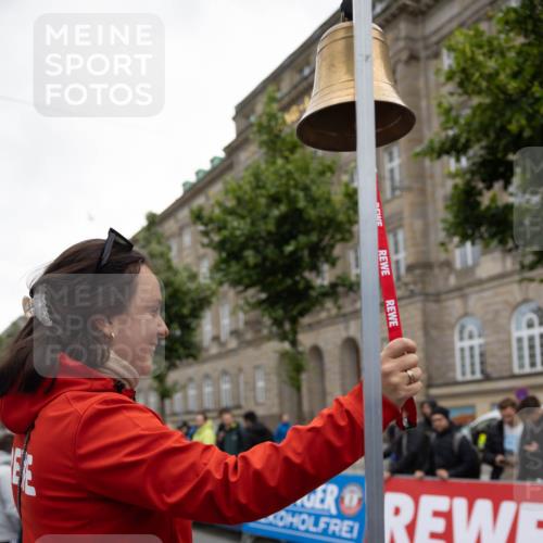 14.06.2026 - REWE Women's Run Michael Strokosch http://msf.ph/oto/9784453 14.06.2026 10:40:15 Laufen  meine-sportfotos.de