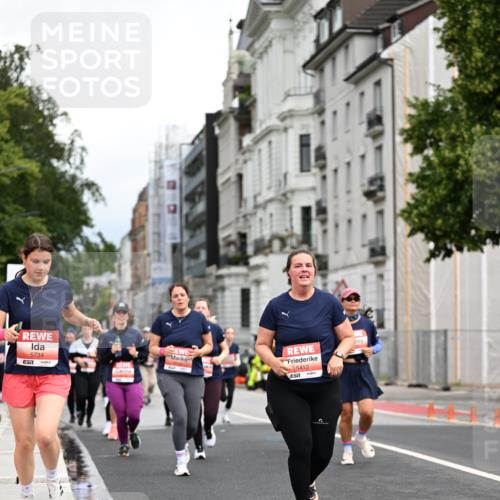 14.06.2026 - REWE Women's Run Dr. Thomas Lammeyer http://msf.ph/oto/9784458 14.06.2026 10:53:50 Laufen 5734, 7, 5412, 7 meine-sportfotos.de