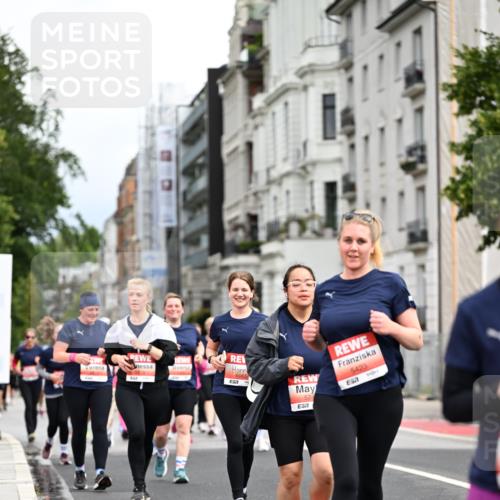 14.06.2026 - REWE Women's Run Dr. Thomas Lammeyer http://msf.ph/oto/9784510 14.06.2026 10:53:55 Laufen 6065, 57, 7, 5423, 57 meine-sportfotos.de