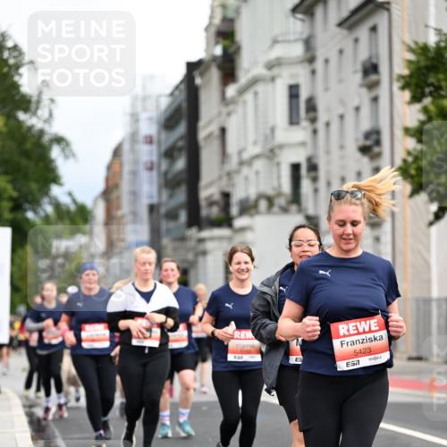 14.06.2026 - REWE Women's Run Dr. Thomas Lammeyer http://msf.ph/oto/9784519 14.06.2026 10:53:56 Laufen 5423, 7 meine-sportfotos.de