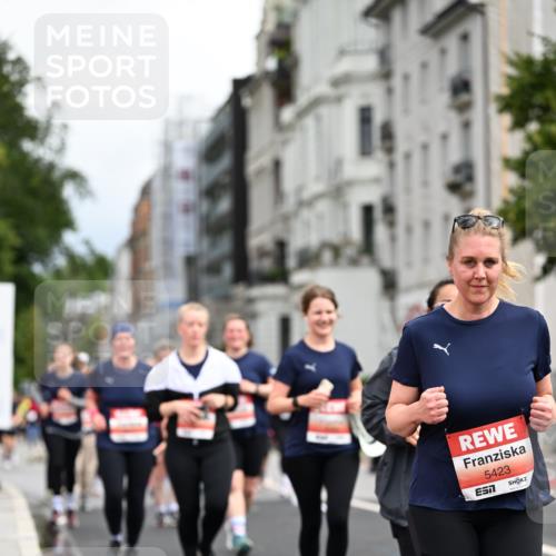 14.06.2026 - REWE Women's Run Dr. Thomas Lammeyer http://msf.ph/oto/9784525 14.06.2026 10:53:56 Laufen 5423, 7 meine-sportfotos.de