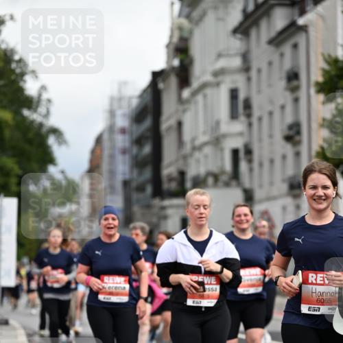14.06.2026 - REWE Women's Run Dr. Thomas Lammeyer http://msf.ph/oto/9784542 14.06.2026 10:53:58 Laufen 5875, 6065 meine-sportfotos.de