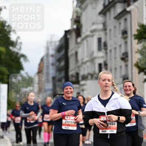 14.06.2026 - REWE Women's Run Dr. Thomas Lammeyer http://msf.ph/oto/9784556 14.06.2026 10:53:59 Laufen 5610, 5875, 57 meine-sportfotos.de
