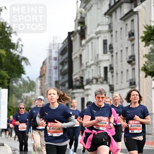 14.06.2026 - REWE Women's Run Dr. Thomas Lammeyer http://msf.ph/oto/9784586 14.06.2026 10:54:01 Laufen 5476, 5478, 5794, 57 meine-sportfotos.de