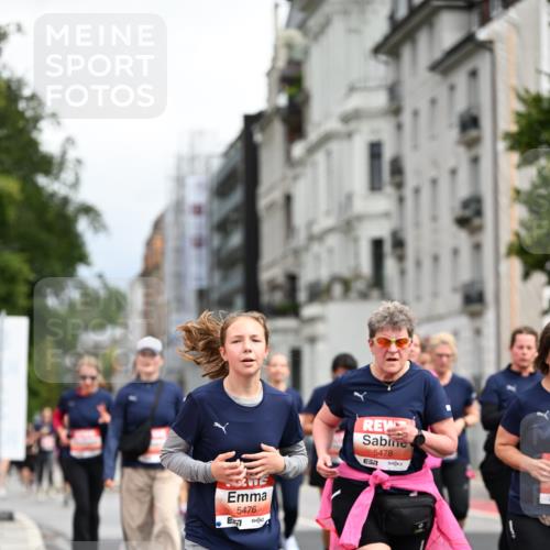 14.06.2026 - REWE Women's Run Dr. Thomas Lammeyer http://msf.ph/oto/9784595 14.06.2026 10:54:02 Laufen 5476, 7, 5478 meine-sportfotos.de