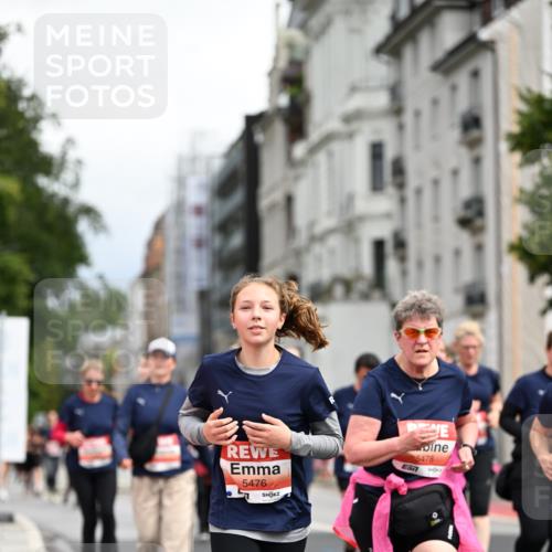 14.06.2026 - REWE Women's Run Dr. Thomas Lammeyer http://msf.ph/oto/9784599 14.06.2026 10:54:02 Laufen 5476, 5478, 7 meine-sportfotos.de