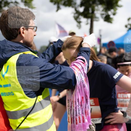 14.06.2026 - REWE Women's Run Michael Strokosch http://msf.ph/oto/9784617 14.06.2026 10:53:49 Laufen 920, 9702, 2026, 7026, 2026, 20121, 2020, 2026, 2026 meine-sportfotos.de