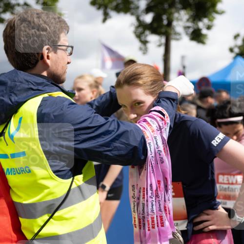 14.06.2026 - REWE Women's Run Michael Strokosch http://msf.ph/oto/9784624 14.06.2026 10:53:50 Laufen 2016, 20, 2026, 26, 2026, 9702, 9202, 2020, 2026, 202 meine-sportfotos.de