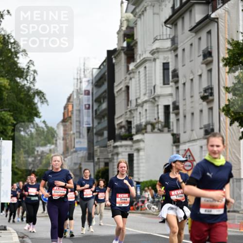 14.06.2026 - REWE Women's Run Dr. Thomas Lammeyer http://msf.ph/oto/9784704 14.06.2026 10:54:09 Laufen 216, 5535 meine-sportfotos.de
