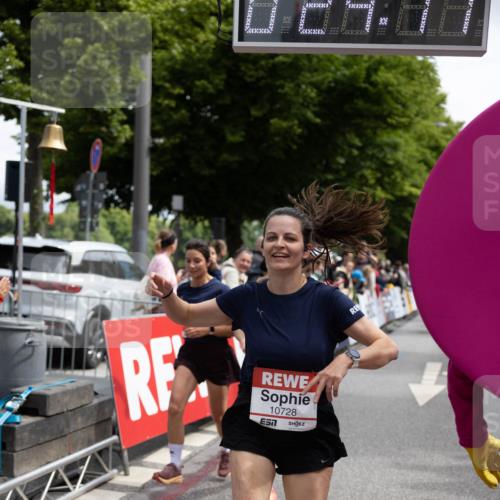 14.06.2026 - REWE Women's Run Michael Strokosch http://msf.ph/oto/9784705 14.06.2026 10:54:58 Laufen 10728, 0, 00 meine-sportfotos.de