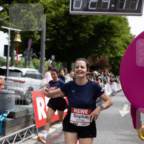 14.06.2026 - REWE Women's Run Michael Strokosch http://msf.ph/oto/9784707 14.06.2026 10:54:58 Laufen 10728 meine-sportfotos.de