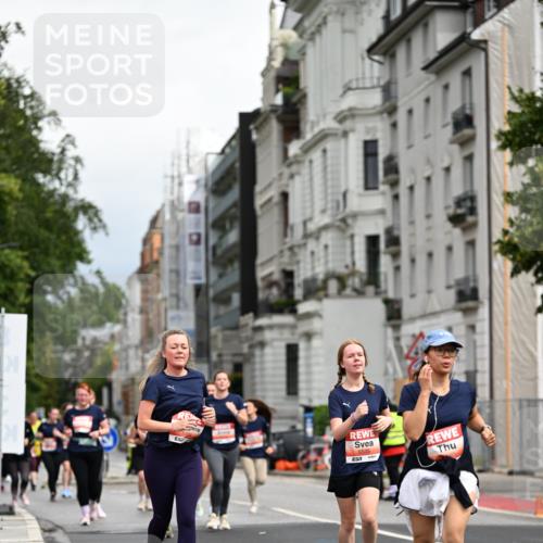 14.06.2026 - REWE Women's Run Dr. Thomas Lammeyer http://msf.ph/oto/9784724 14.06.2026 10:54:10 Laufen 5535 meine-sportfotos.de
