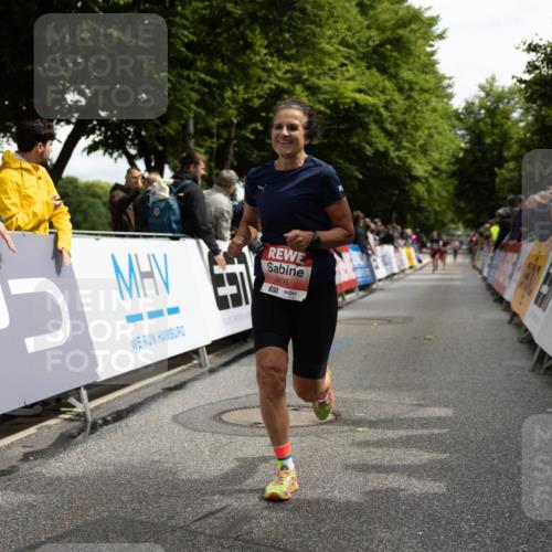 14.06.2026 - REWE Women's Run Michael Strokosch http://msf.ph/oto/9784732 14.06.2026 10:55:19 Laufen 345, 5096, 34 meine-sportfotos.de