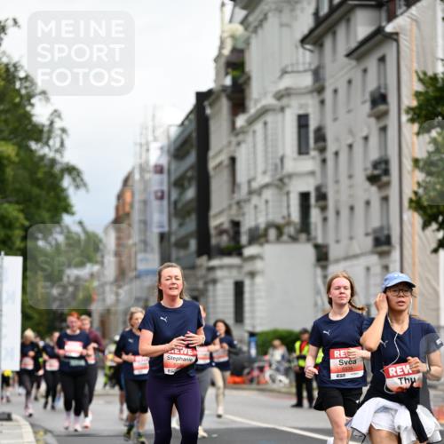 14.06.2026 - REWE Women's Run Dr. Thomas Lammeyer http://msf.ph/oto/9784734 14.06.2026 10:54:10 Laufen 5534, 5535 meine-sportfotos.de