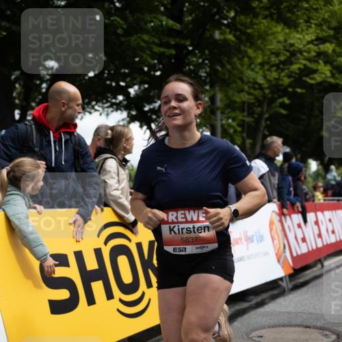 14.06.2026 - REWE Women's Run Michael Strokosch http://msf.ph/oto/9784748 14.06.2026 10:55:29 Laufen 5837 meine-sportfotos.de