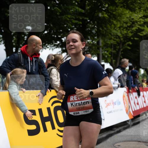 14.06.2026 - REWE Women's Run Michael Strokosch http://msf.ph/oto/9784750 14.06.2026 10:55:29 Laufen 5837 meine-sportfotos.de