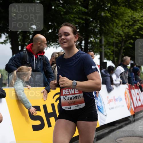 14.06.2026 - REWE Women's Run Michael Strokosch http://msf.ph/oto/9784753 14.06.2026 10:55:29 Laufen 5837 meine-sportfotos.de