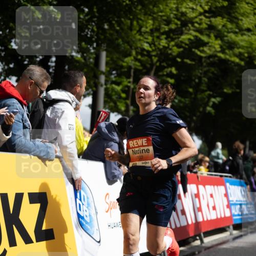 14.06.2026 - REWE Women's Run Michael Strokosch http://msf.ph/oto/9784755 14.06.2026 10:55:44 Laufen 5702 meine-sportfotos.de