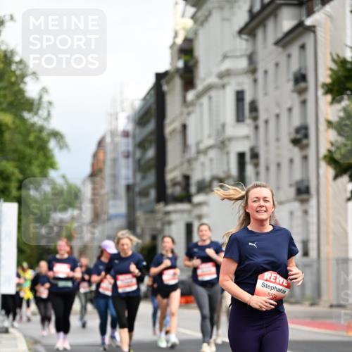 14.06.2026 - REWE Women's Run Dr. Thomas Lammeyer http://msf.ph/oto/9784758 14.06.2026 10:54:12 Laufen 5534 meine-sportfotos.de