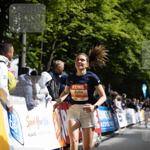 14.06.2026 - REWE Women's Run Michael Strokosch http://msf.ph/oto/9784777 14.06.2026 10:55:46 Laufen 5308 meine-sportfotos.de