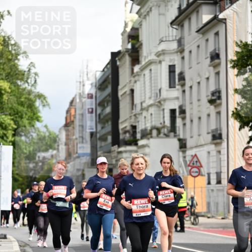 14.06.2026 - REWE Women's Run Dr. Thomas Lammeyer http://msf.ph/oto/9784802 14.06.2026 10:54:15 Laufen 5369, 5232, 57 meine-sportfotos.de
