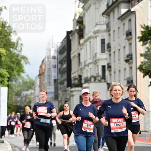 14.06.2026 - REWE Women's Run Dr. Thomas Lammeyer http://msf.ph/oto/9784822 14.06.2026 10:54:16 Laufen 5206, 68, 5369, 5232, 57 meine-sportfotos.de