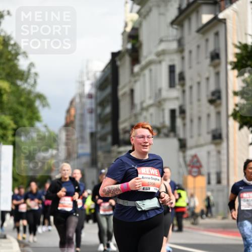 14.06.2026 - REWE Women's Run Dr. Thomas Lammeyer http://msf.ph/oto/9784851 14.06.2026 10:54:19 Laufen 5206, 57 meine-sportfotos.de