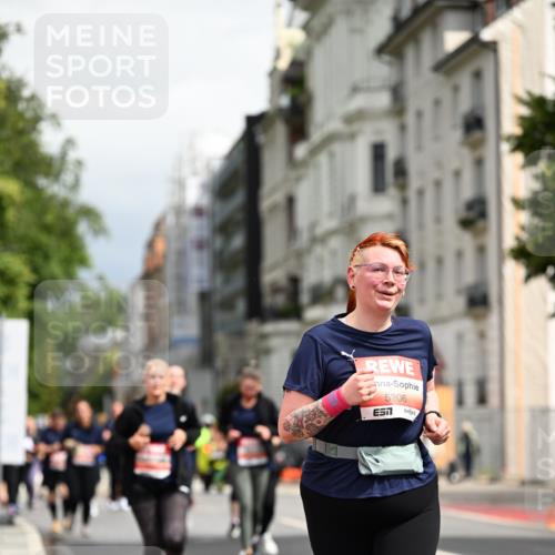 14.06.2026 - REWE Women's Run Dr. Thomas Lammeyer http://msf.ph/oto/9784857 14.06.2026 10:54:19 Laufen 5206, 57 meine-sportfotos.de