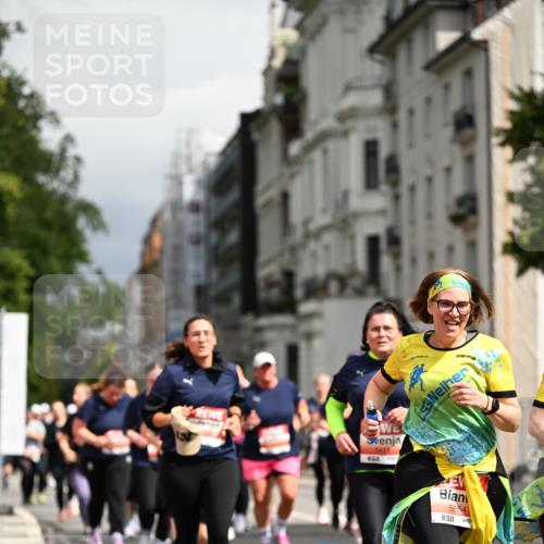 14.06.2026 - REWE Women's Run Dr. Thomas Lammeyer http://msf.ph/oto/9784917 14.06.2026 10:54:27 Laufen 5415, 653, 5634 meine-sportfotos.de