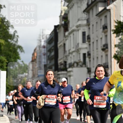 14.06.2026 - REWE Women's Run Dr. Thomas Lammeyer http://msf.ph/oto/9784922 14.06.2026 10:54:27 Laufen 957, 5758, 57, 5411, 7 meine-sportfotos.de