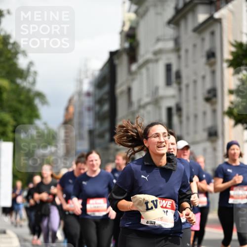 14.06.2026 - REWE Women's Run Dr. Thomas Lammeyer http://msf.ph/oto/9784938 14.06.2026 10:54:29 Laufen  meine-sportfotos.de
