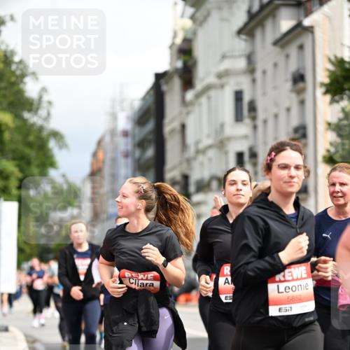 14.06.2026 - REWE Women's Run Dr. Thomas Lammeyer http://msf.ph/oto/9784976 14.06.2026 10:54:34 Laufen 5852, 57 meine-sportfotos.de