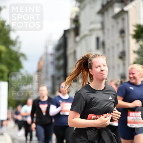 14.06.2026 - REWE Women's Run Dr. Thomas Lammeyer http://msf.ph/oto/9784987 14.06.2026 10:54:35 Laufen  meine-sportfotos.de