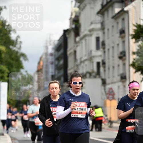 14.06.2026 - REWE Women's Run Dr. Thomas Lammeyer http://msf.ph/oto/9784998 14.06.2026 10:54:36 Laufen 51, 5246, 533, 657 meine-sportfotos.de