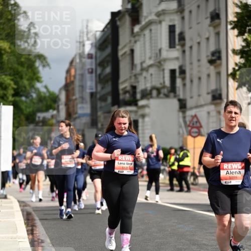 14.06.2026 - REWE Women's Run Dr. Thomas Lammeyer http://msf.ph/oto/9785039 14.06.2026 10:54:44 Laufen 5135, 5099 meine-sportfotos.de