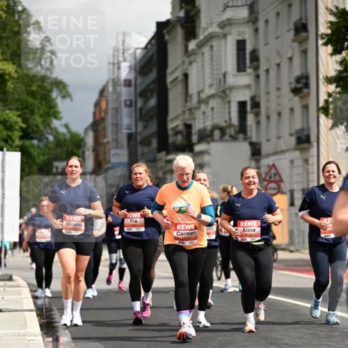 14.06.2026 - REWE Women's Run Dr. Thomas Lammeyer http://msf.ph/oto/9785097 14.06.2026 10:54:51 Laufen 5600, 5825 meine-sportfotos.de