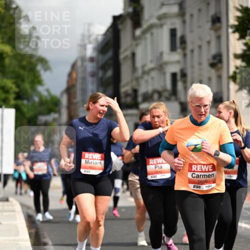 14.06.2026 - REWE Women's Run Dr. Thomas Lammeyer http://msf.ph/oto/9785118 14.06.2026 10:54:54 Laufen 5925, 57, 5644, 7, 5600 meine-sportfotos.de