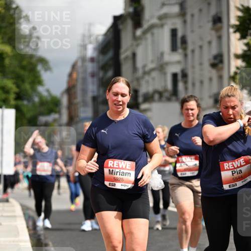 14.06.2026 - REWE Women's Run Dr. Thomas Lammeyer http://msf.ph/oto/9785127 14.06.2026 10:54:55 Laufen 5925, 7, 5544 meine-sportfotos.de