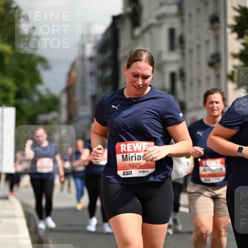 14.06.2026 - REWE Women's Run Dr. Thomas Lammeyer http://msf.ph/oto/9785133 14.06.2026 10:54:56 Laufen 5925, 7 meine-sportfotos.de