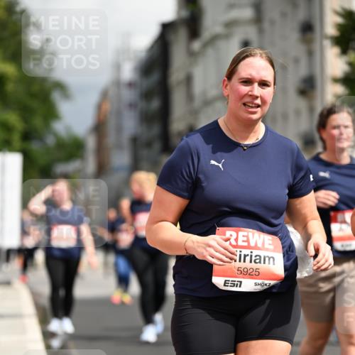 14.06.2026 - REWE Women's Run Dr. Thomas Lammeyer http://msf.ph/oto/9785138 14.06.2026 10:54:56 Laufen 5925 meine-sportfotos.de