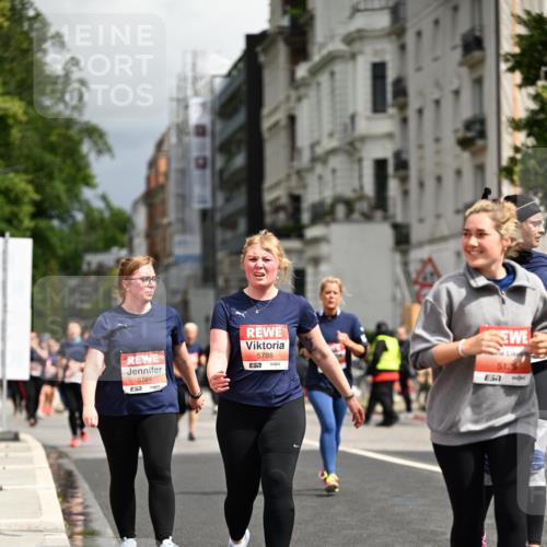 14.06.2026 - REWE Women's Run Dr. Thomas Lammeyer http://msf.ph/oto/9785158 14.06.2026 10:54:58 Laufen 5787, 7, 5788, 5129 meine-sportfotos.de
