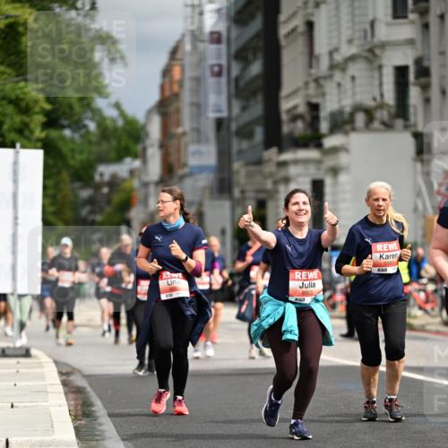 14.06.2026 - REWE Women's Run Dr. Thomas Lammeyer http://msf.ph/oto/9785181 14.06.2026 10:55:05 Laufen 657, 6039, 5593 meine-sportfotos.de