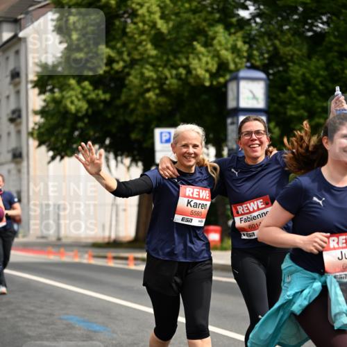 14.06.2026 - REWE Women's Run Dr. Thomas Lammeyer http://msf.ph/oto/9785222 14.06.2026 10:55:10 Laufen 5593, 7, 6014, 60 meine-sportfotos.de