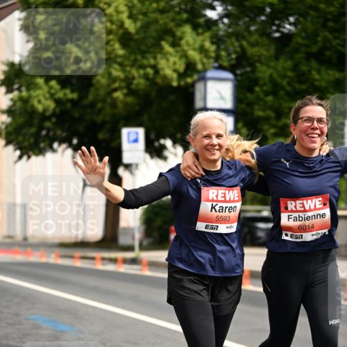 14.06.2026 - REWE Women's Run Dr. Thomas Lammeyer http://msf.ph/oto/9785226 14.06.2026 10:55:10 Laufen 5593, 7, 6014, 1 meine-sportfotos.de