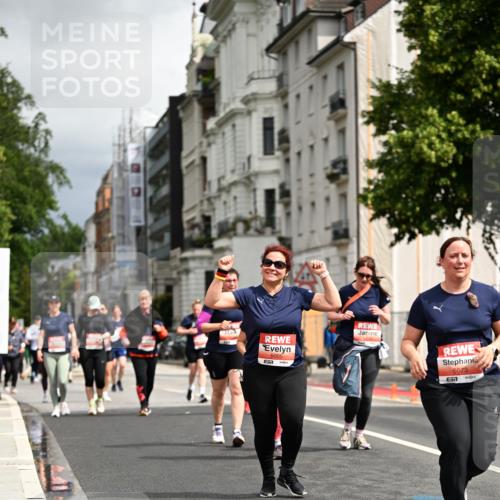 14.06.2026 - REWE Women's Run Dr. Thomas Lammeyer http://msf.ph/oto/9785234 14.06.2026 10:55:12 Laufen 5005, 5073 meine-sportfotos.de